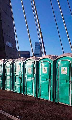 Alugar banheiro químico Alugar banheiro químico